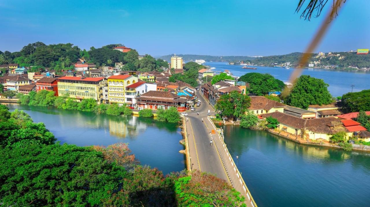Hotel Sona Panaji Luaran gambar