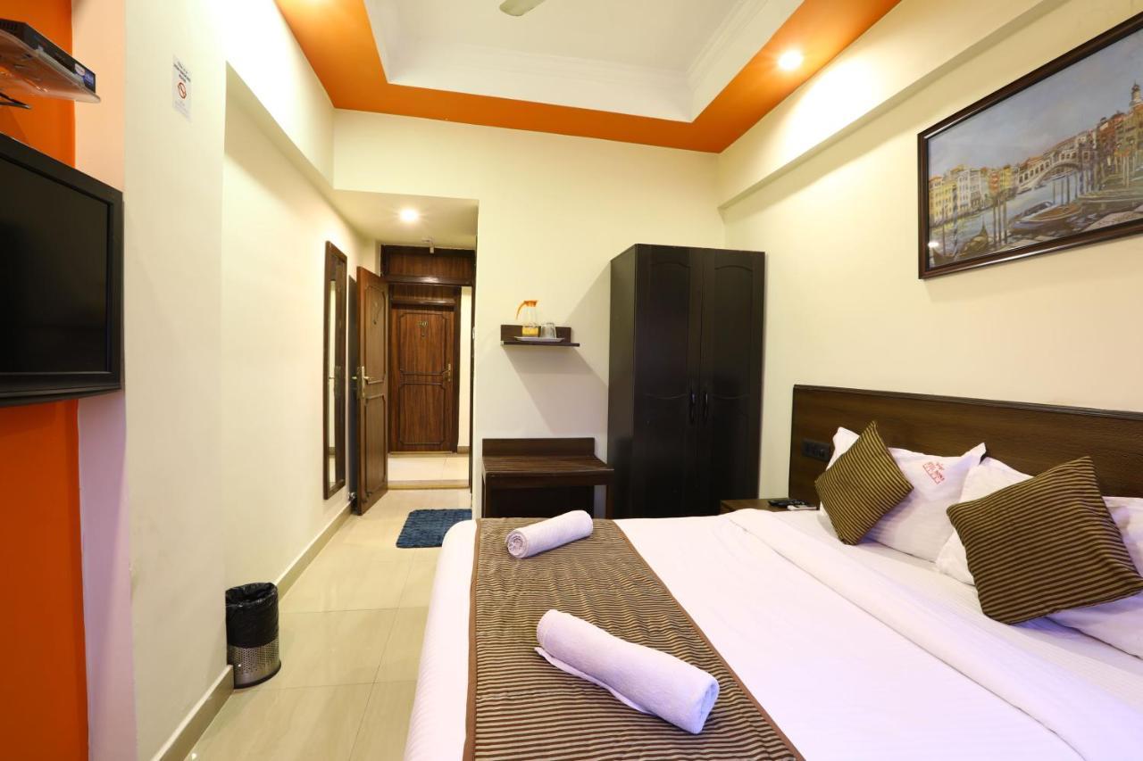 Hotel Sona Panaji Luaran gambar