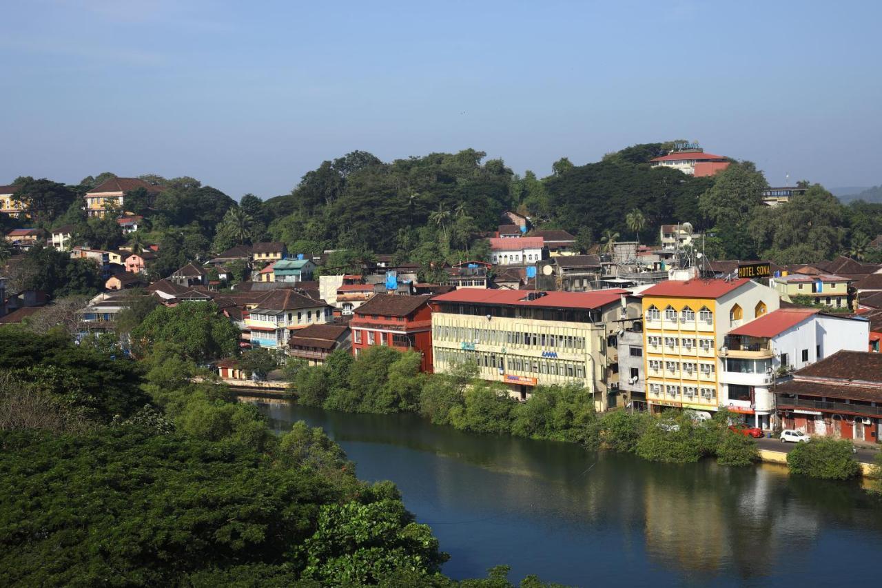 Hotel Sona Panaji Luaran gambar