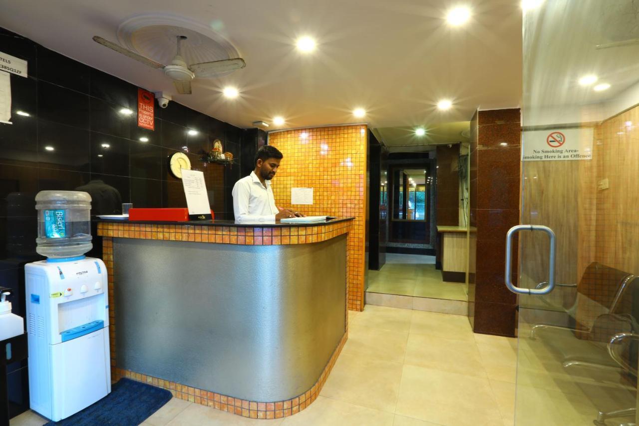 Hotel Sona Panaji Luaran gambar